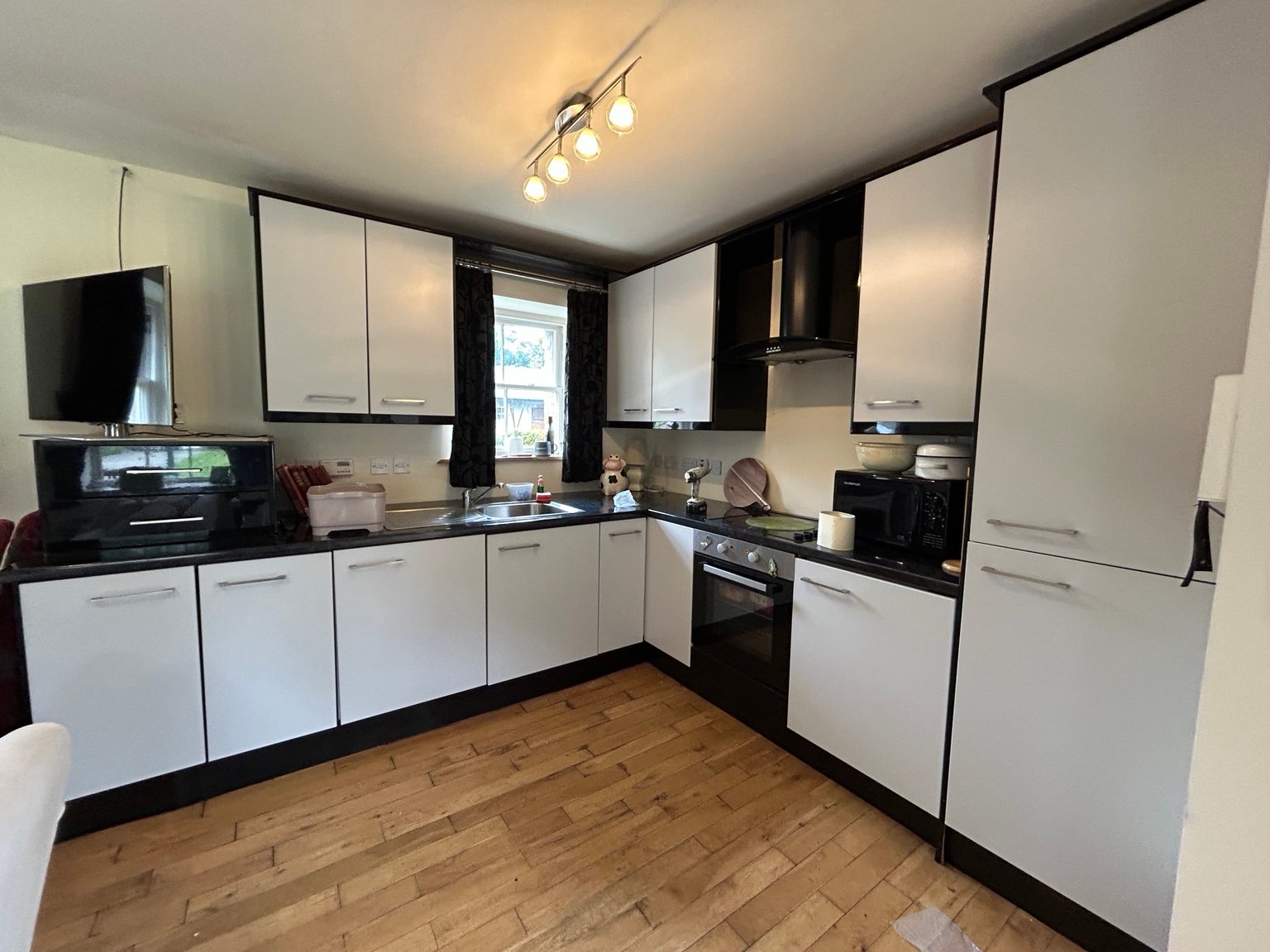 Kitchen respray finish